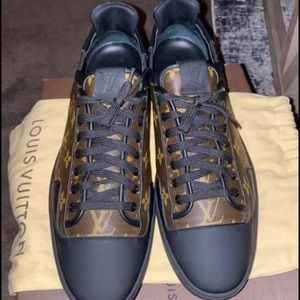 Louis Vuitton Slalom Monogram Brown